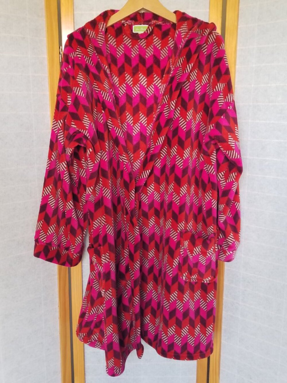 Vera Bradley Robe Size S/M Hooded READ NEEDS BELT